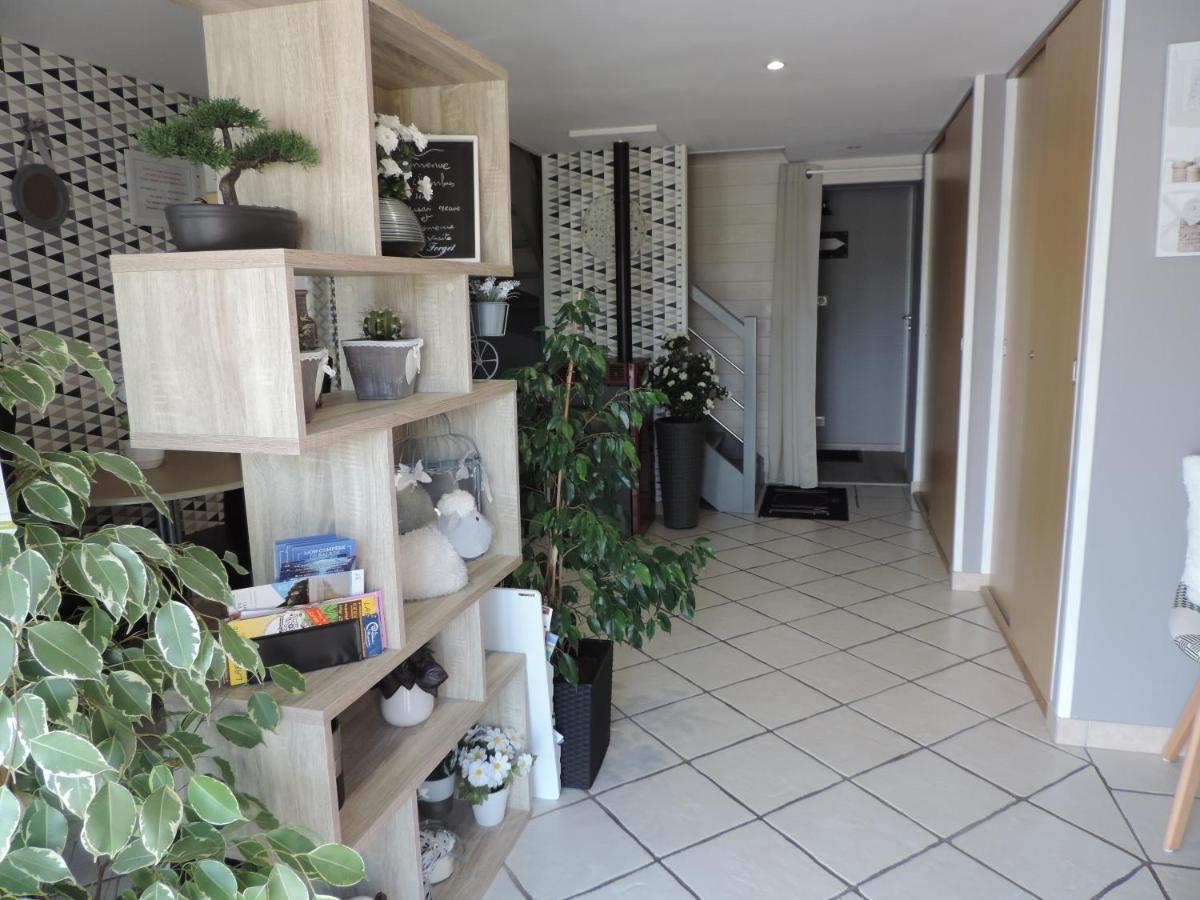 Chambres D'Hotes La Maison Neuve Saint-Loup  Екстериор снимка